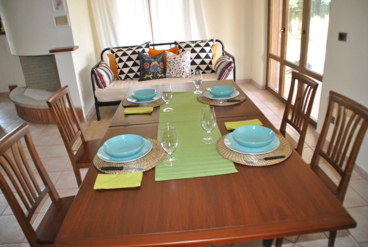 לוצוראי Casa Sa Serra מראה חיצוני תמונה