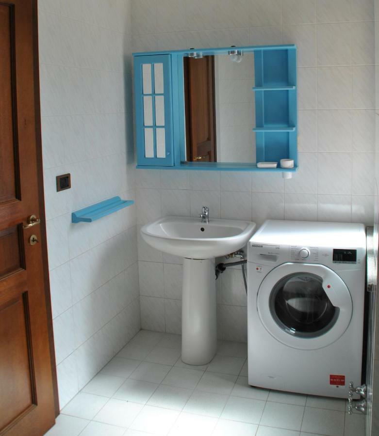 לוצוראי Casa Sa Serra מראה חיצוני תמונה